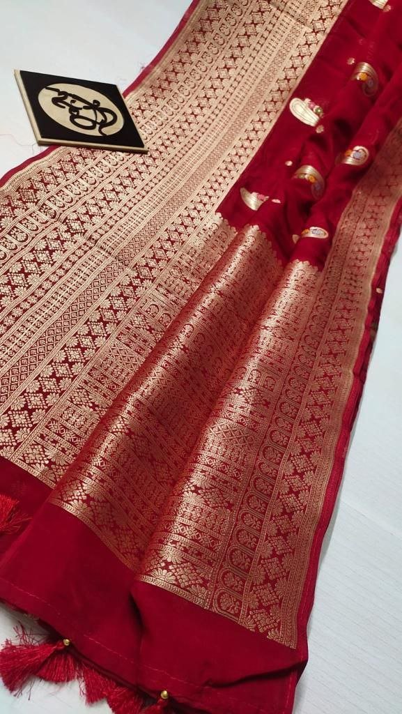 BB 27 Banarasi Dyeable soft semi Georgette silk saree - Image 3
