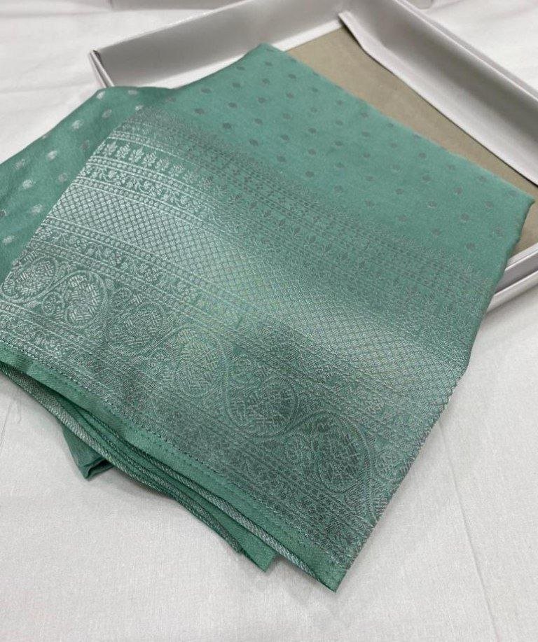 BB 38 Banarasi Dyeable soft semi Georgette silk saree