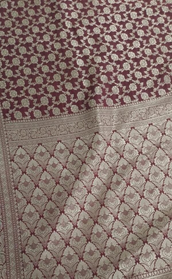 BB 48 Banarasi Silk Saree Jacquard